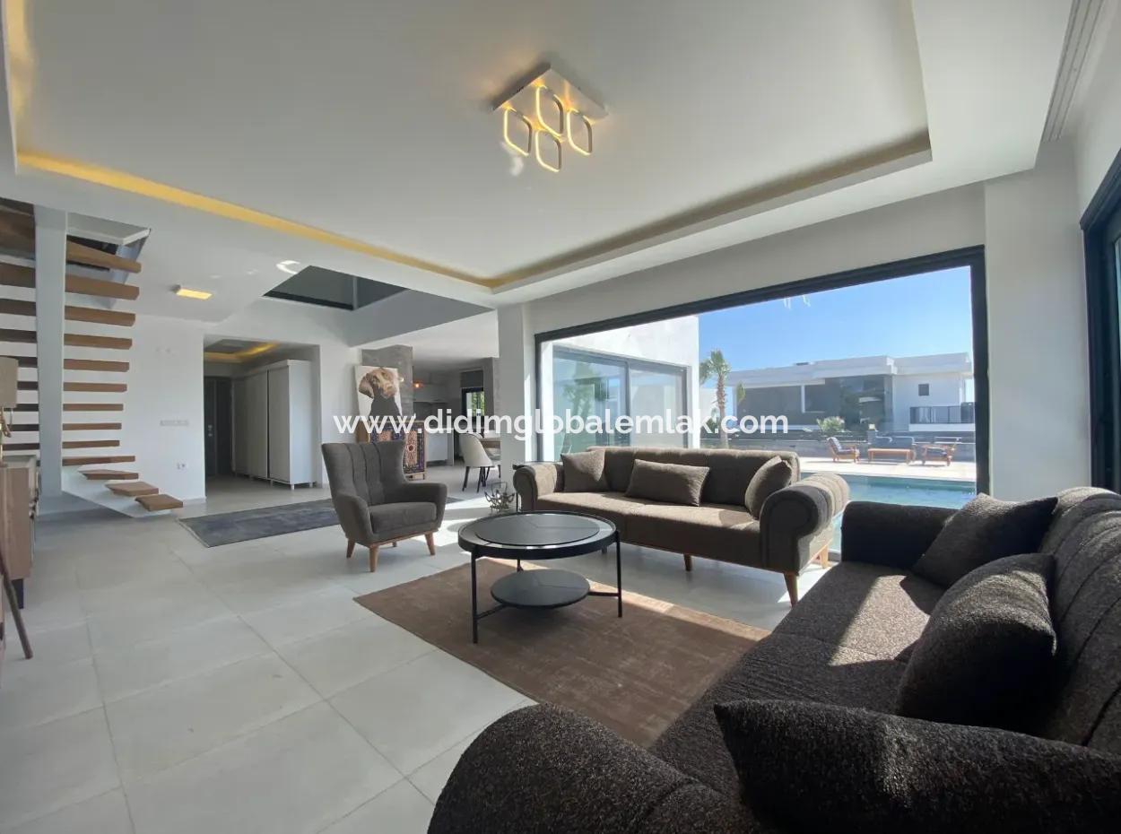 Freistehende Luxusvilla Zum Verkauf In Didim, Aydin