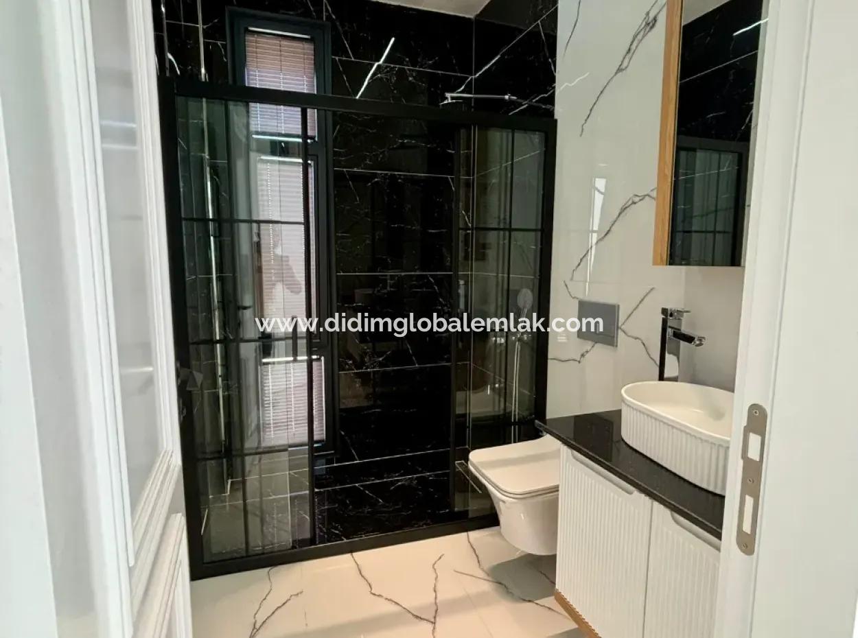 Detached Luxury Villa In Didim