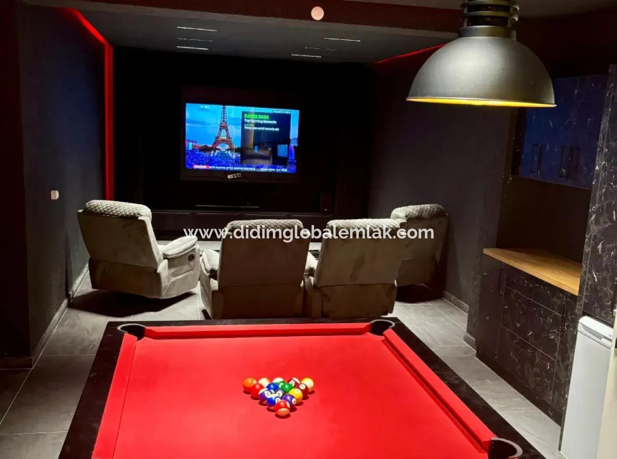 Detached Luxury Villa In Didim