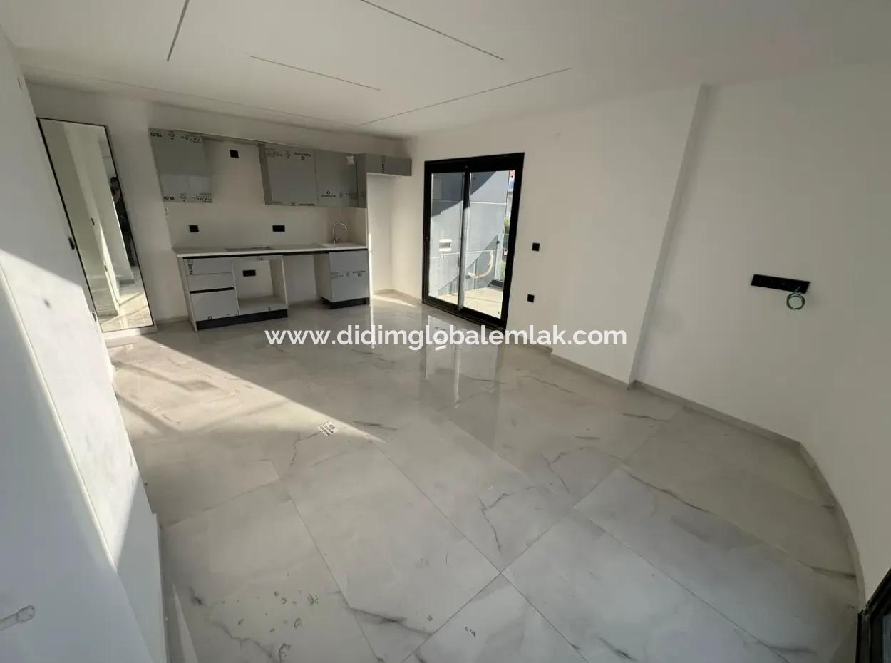 Akbük'te Denize Komşu Daire