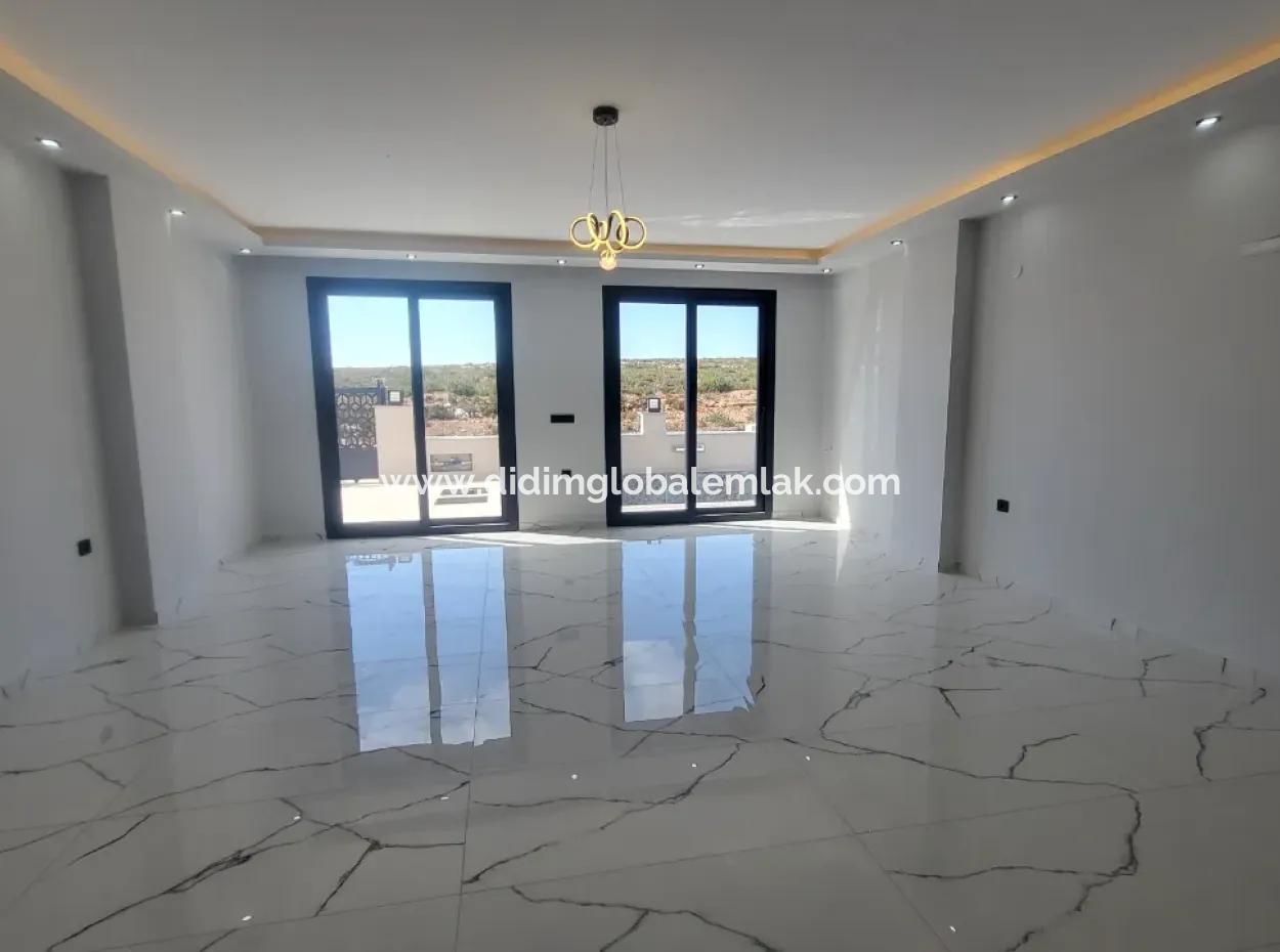 Detached Villa With Pool For Sale In Didim 3 1