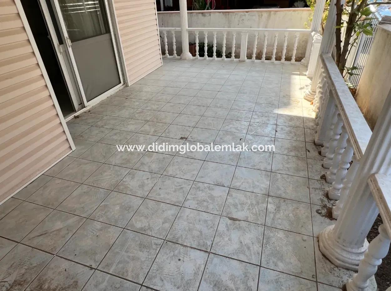 Didim Fevzipaşa, Mercimek Bölgesinde, Denize Sıfır Kocareis Sitesinde Satılık 3+1 Villa