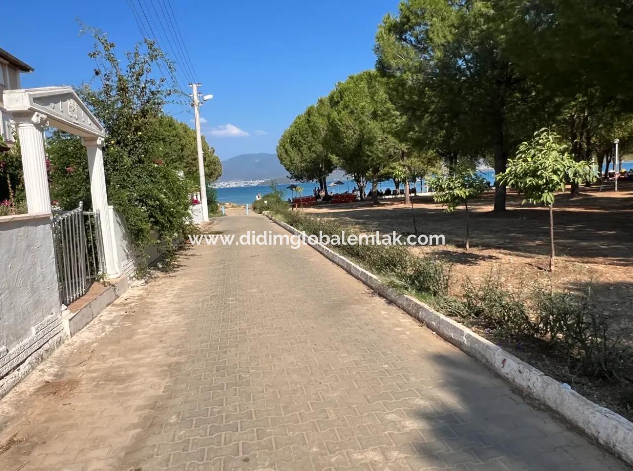 Didim Fevzipaşa, Mercimek Bölgesinde, Denize Sıfır Kocareis Sitesinde Satılık 3+1 Villa