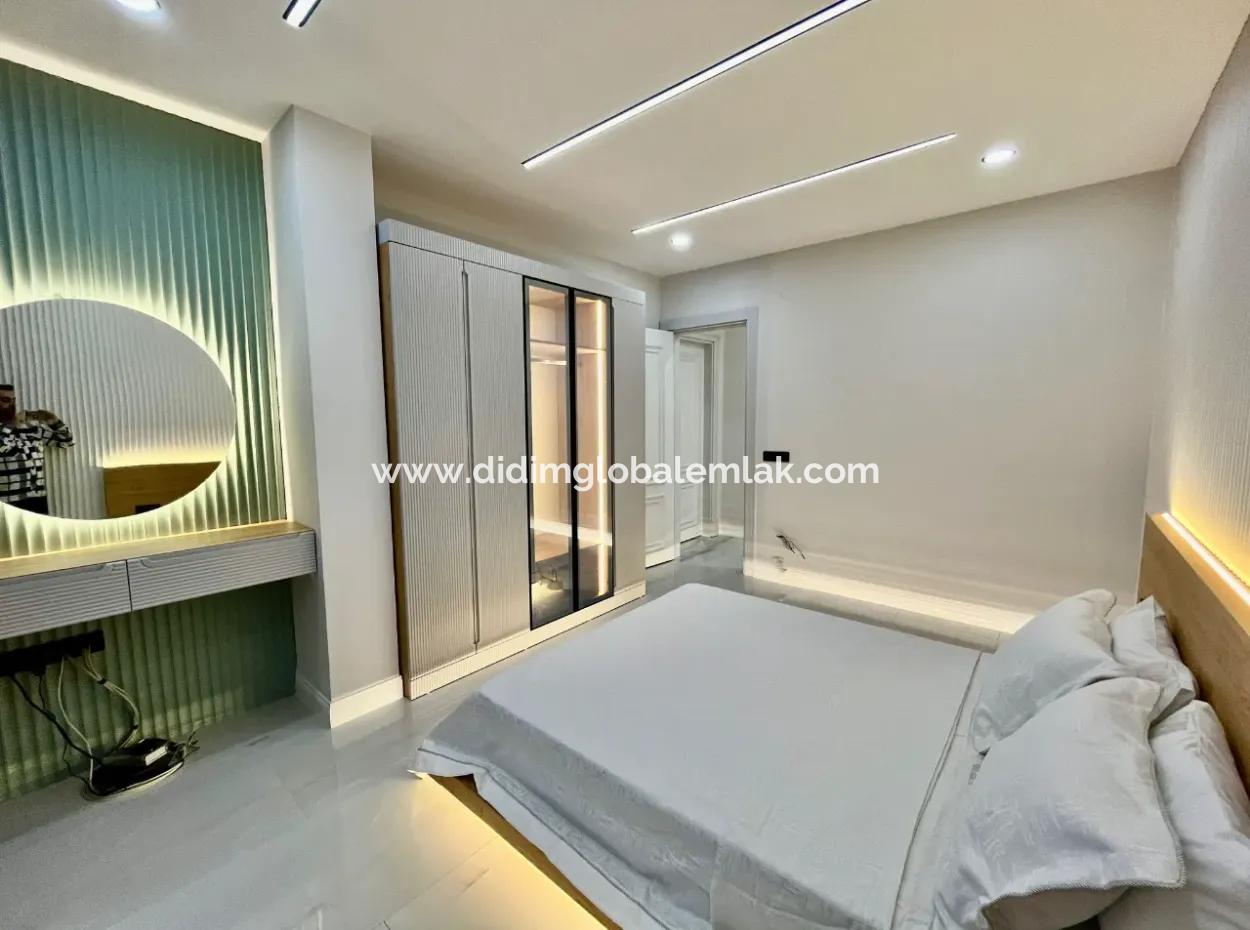 Didim Efeler Mahallesi'nde Müstakil Villa