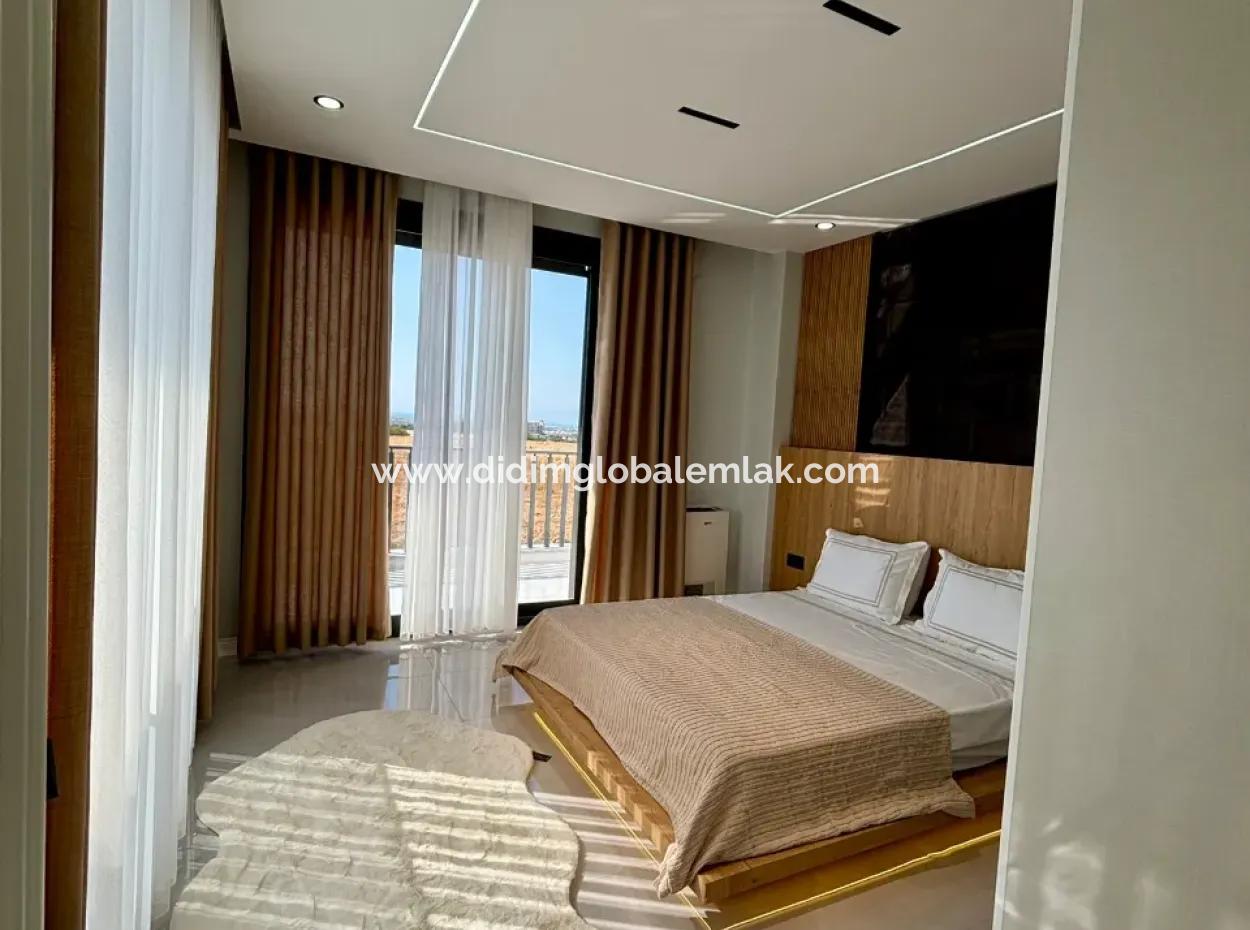 Didim'de Müstakil Lüks Villa