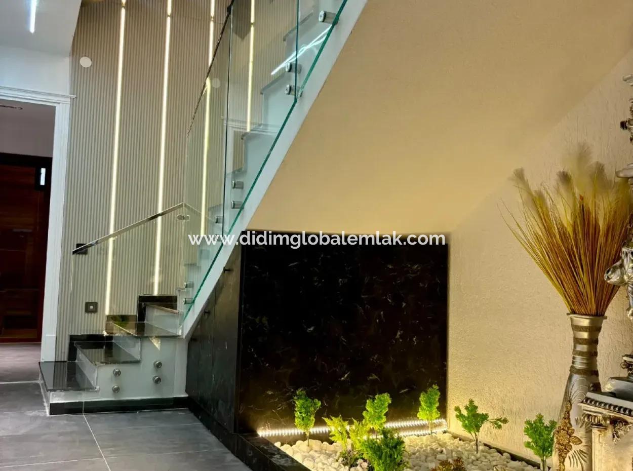Didim'de Müstakil Lüks Villa