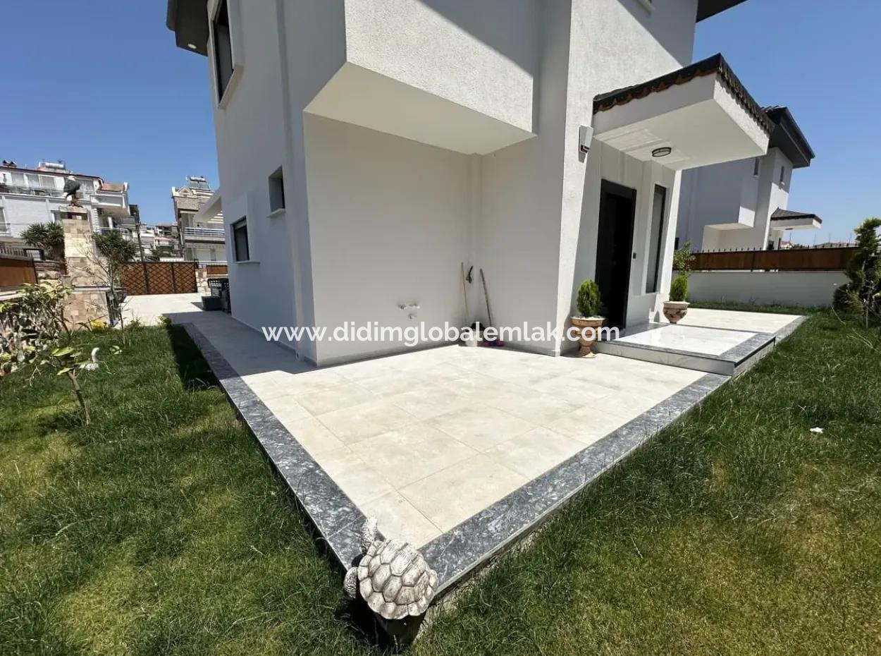 Didim Efeler'de 4+1 Full Eşyalı Havuz Müstakil Villa