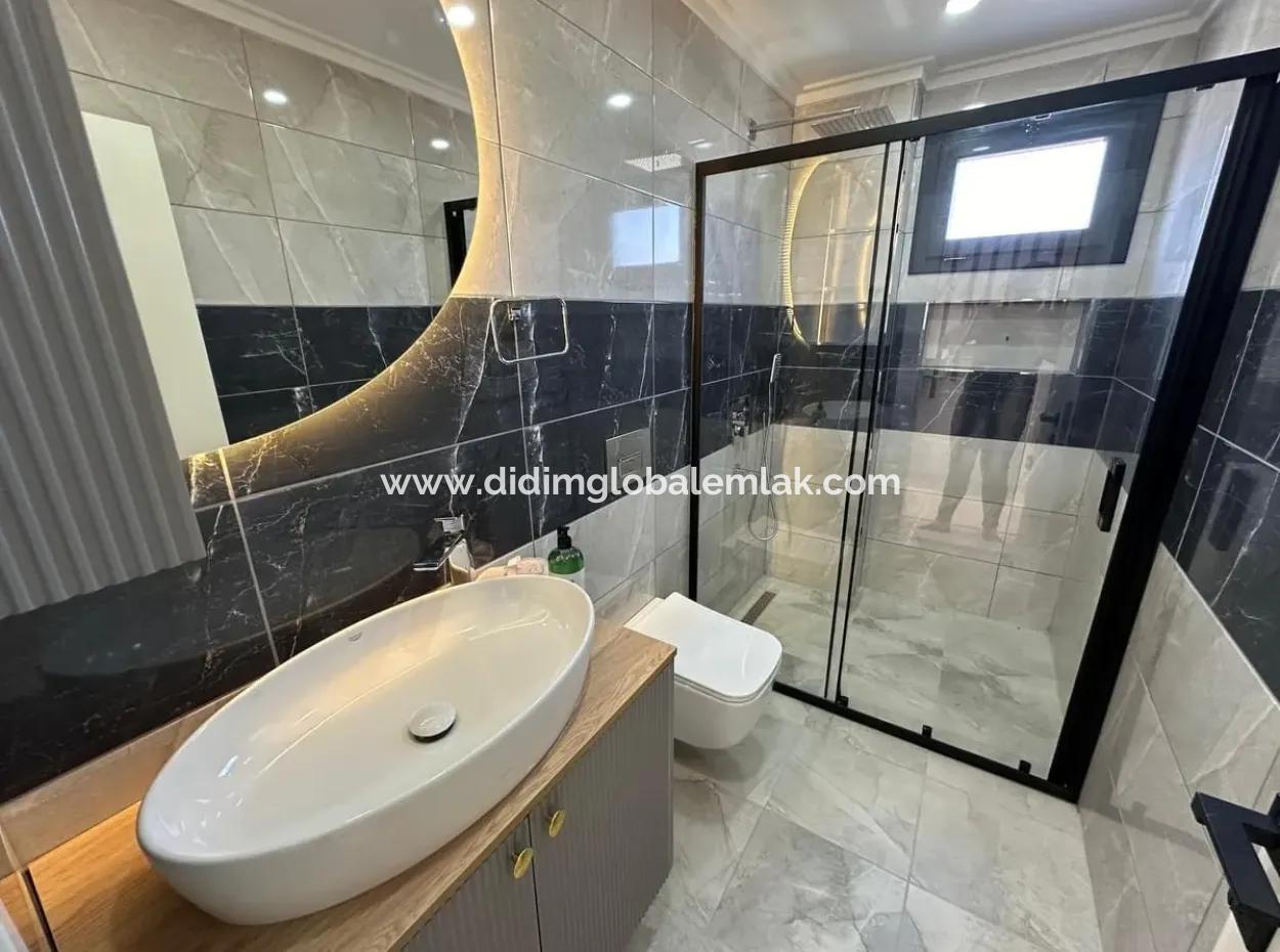 Didim Efeler'de 4+1 Full Eşyalı Havuz Müstakil Villa