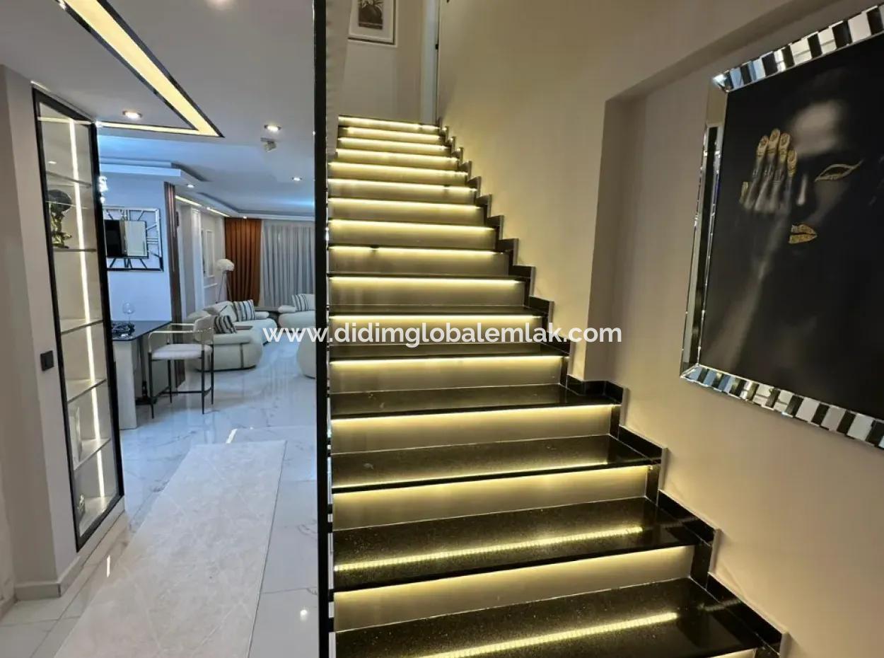 Didim Efeler'de 4+1 Full Eşyalı Havuz Müstakil Villa