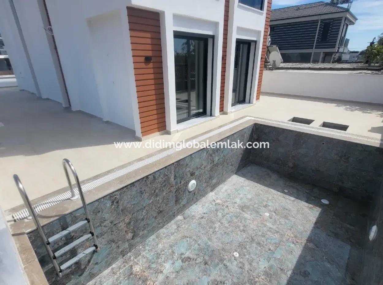 Didim'de Satılık Müstakil Villa Havuzlu 3+1