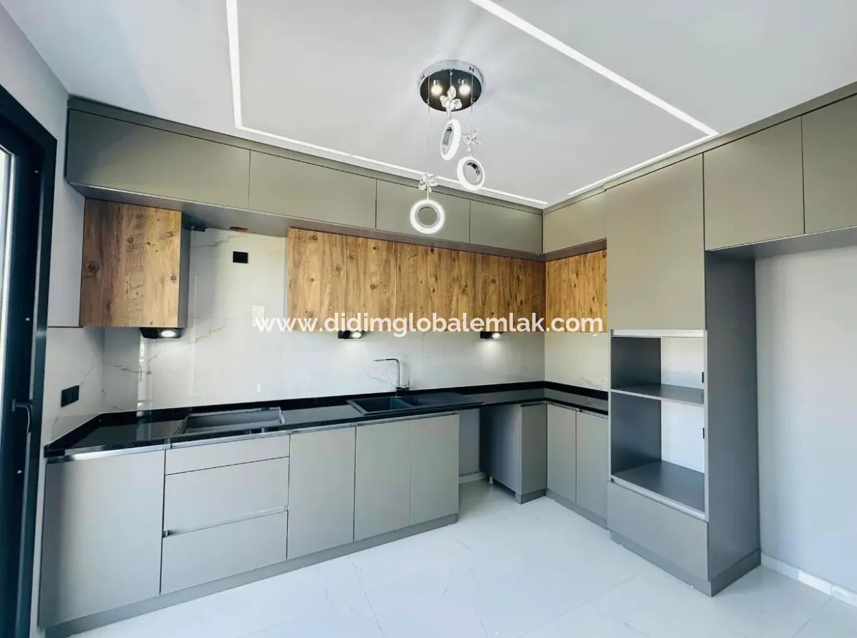 Didim Hisar Mahallesinde Satılık 3+1 Ayrı Mutfak Villalar