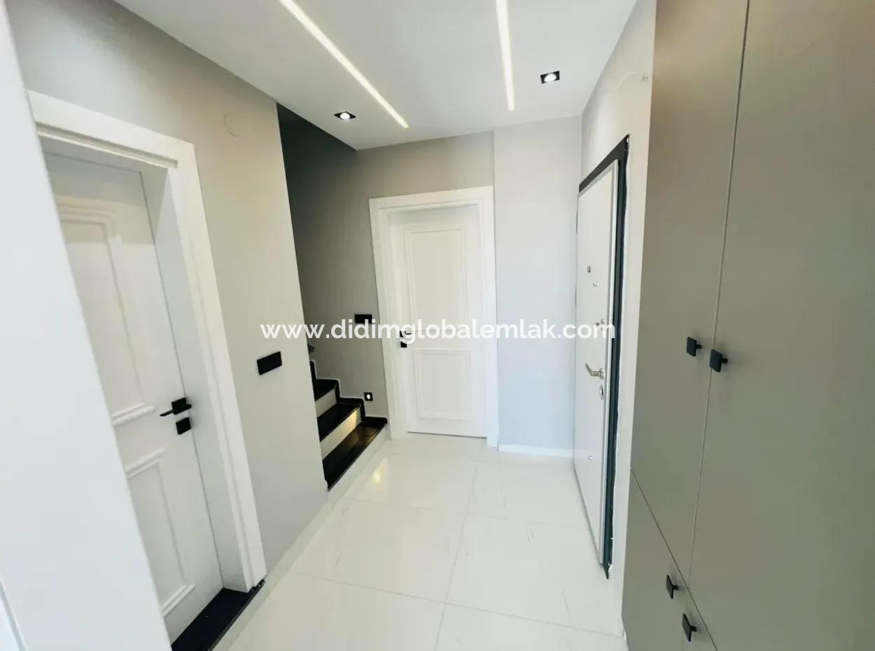 Didim Hisar Mahallesinde Satılık 3+1 Ayrı Mutfak Villalar